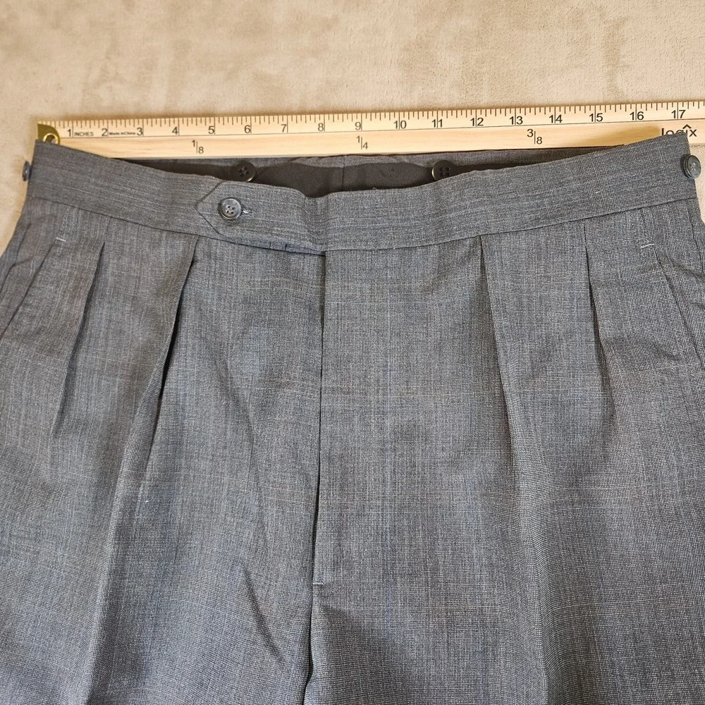 Vintage Hart Schaffner Marx 2 Piece Suit 38R Wool Grey Made in USA